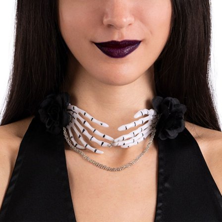 Kaulakoru Luurankokäsillä