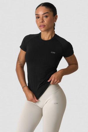 ICANIWILL - Define Seamless T-shirt Black - sportkleding van ICIW