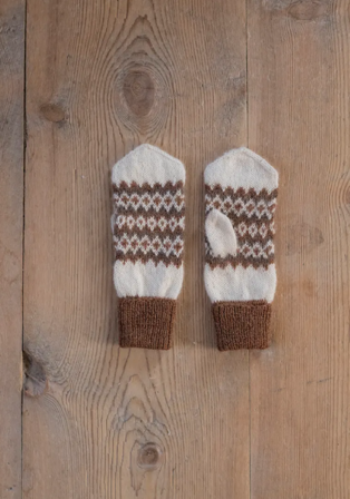 Järbo GARN Mønster Norrsken Votter