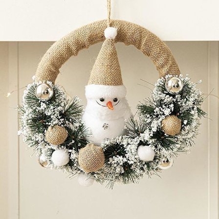 Joulukoriste rottinkikranssi räsynukella, käsintehdyt joulukoristeet, seinäkoriste