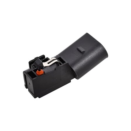 Raskaat takaluukun pienet kytkimet, korvaavat tavaratilan lukot, toimilaite