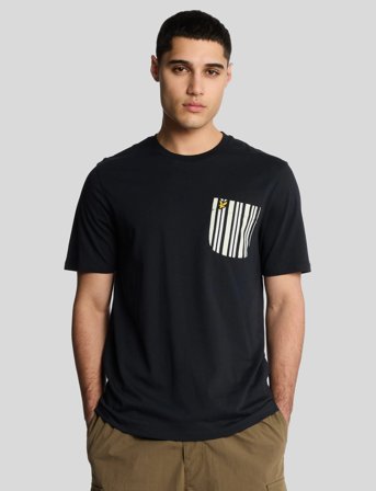 Lyle & Scott Stripe Pocket T-Shirt - Black - S