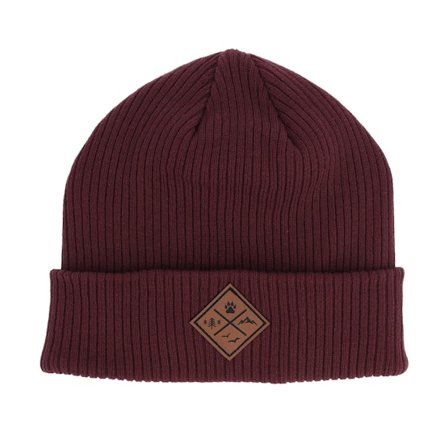 Wild Spirit - Červená cuff Beanie - Engraved Nature Patch Burgundy Cuff @ Hatstore