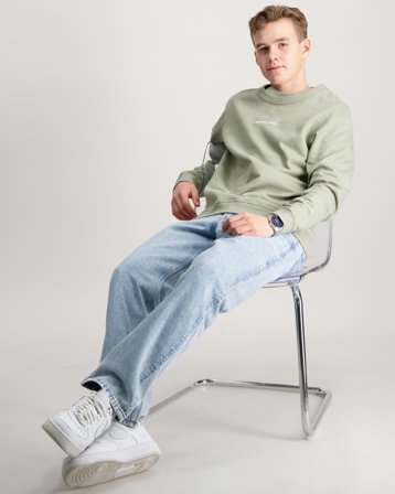 Jack & Jones JORNORREBRO EMB SWEAT CREW NOOS JNR Grün Pullover Jungen - Kids Brand Store