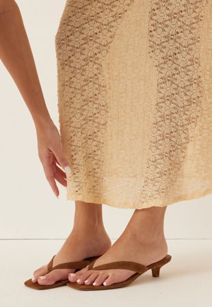 Steve Madden - Tracie Leather Sandal - 839 CHSNUT SUE