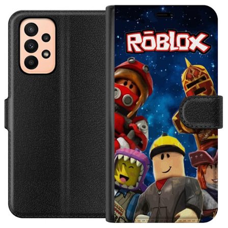 Samsung Galaxy A23 Lommeboketui Robloxhelter står foran en stjerneklaar rombakgrunn med fargerike karakterer som skaper energi, eventyr og spillglede