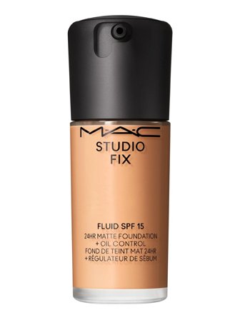 Studio Fix Fluid SPF 15 24HR Matte Foundation + Oil Control