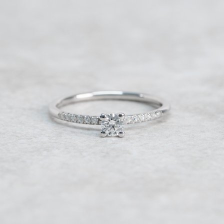 Förlovningsring Petunia, 18K Vitguld - Förlovning- och vigselringar