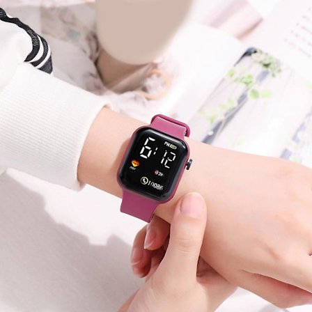 Digitaalinen vedenkestävä lastenkello pojille ja tytöille Led-rannekello