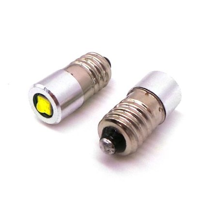 2 kpl E10 LED-lamppu 4-24V CREE 400lm