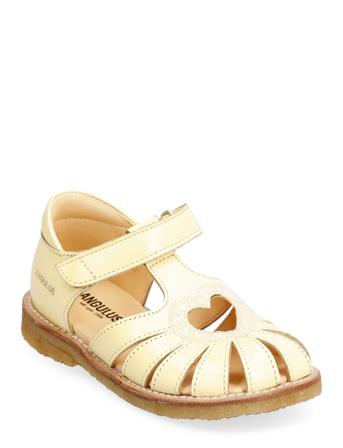 Sandals - Flat - Closed Toe - Shoes Summer Shoes Sandals Gul ANGULUS*Betinget Tilbud