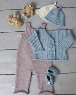 Strikkeoppskrift Babysett - Svarta Fåret