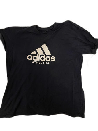 Adidas T-shirt