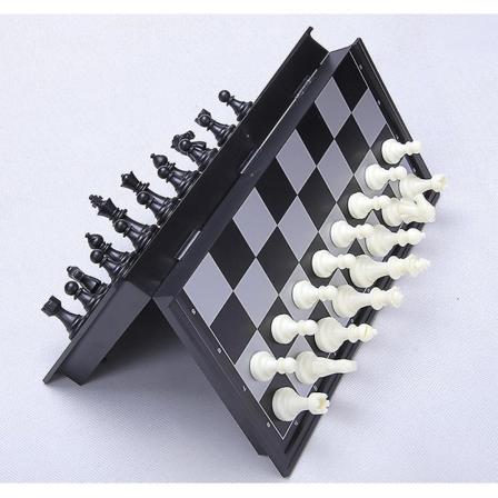 Onnenkantamoinen Kompakti Magneettinen Taitettava Shakkilauta 25 x 25cm Täydellinen 34 Shakkipelinappulan Sarja