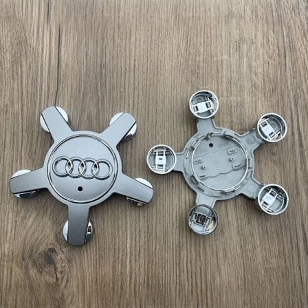 Sæt med 4 Navkapsler 4f0601165 N Hjul Emblem, til 135 mm Navkapsler til Audi (grå)