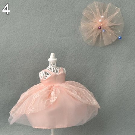 Dockkläder Bröllopsklänning 4 4