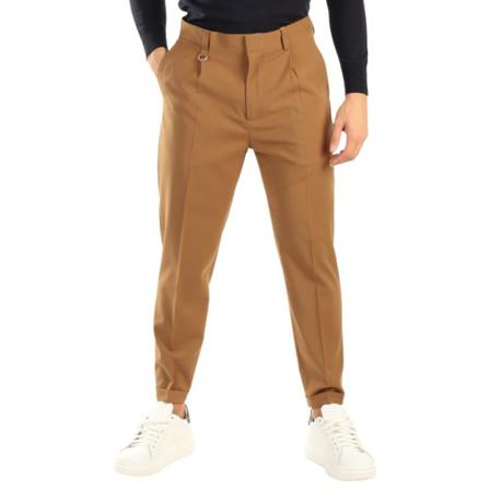 Paolo Pecora Chinos Brun, Herre