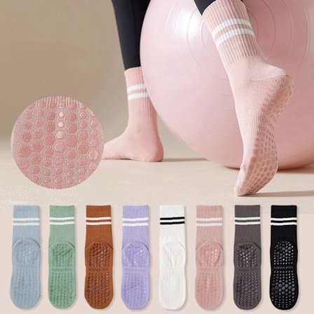 Women Sports Socks Indoor Fitness Yoga Silicone Non-slip Silent Floor Socks Bright Color Stripes Breathable Soft Cotton Socks