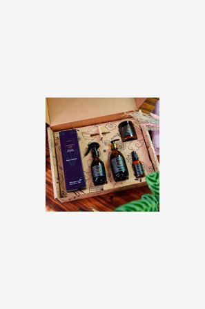 Kayori - Giftbox Duftpinner, Body mist, Handcream, Håndsåpe, Bodycream - Brun - Baderomstilbehør - Fra Homeroom