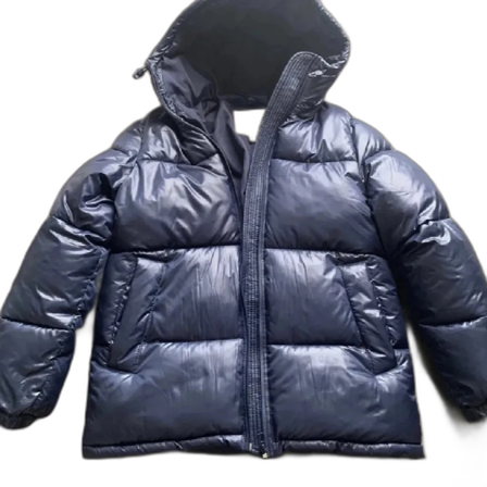 Blå puffer jacka