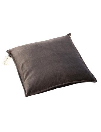 Beate Velour Pillow Home Textiles Cushions & Blankets Cushions Brun Monday Sunday