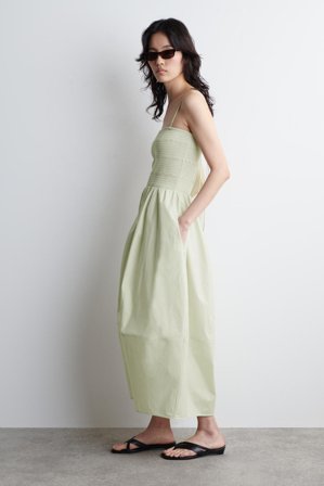 COS Women's Abito Midi A Punto Smock in Verde