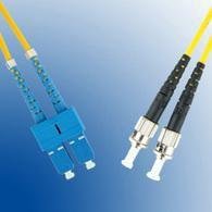 MicroConnect Koblingskabel - ST/PC-enkeltmodus (hann) til SC/PC-enkeltmodus (hann) - 2 m - fiberoptisk - 9 / 125 micron - OS1 - gul
