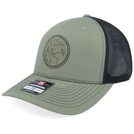 Wild Spirit - Round Engraved Landscape Patch 112 Split Trucker Green Cap - @ Hatstore