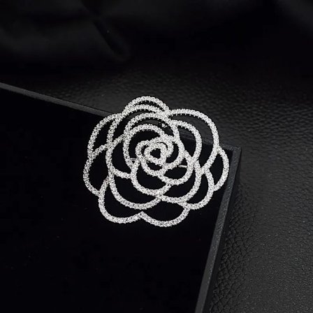 Fashion Design Camellia Brooch Women Scarf Decoration Crystal Zircon Rose Flower Brooch Girls Dinner Suit Dress Pin