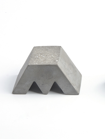 S.UK Ledningsholder Betong