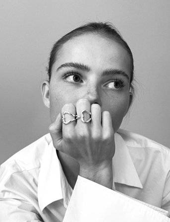 Jane Koenig Open Heart Ring - Silver - 52