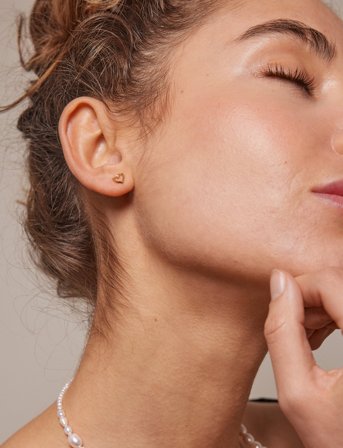 Enamel Copenhagen Organic Heart Studs - Gold - ONE SIZE