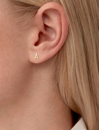 Design Letters Earring Studs Archetypes, A-Z - Gold - ONE SIZE