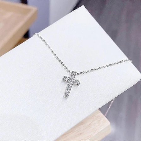 Mode Kors Hänge Koppar Inlagd Zirkon Kors Halsband