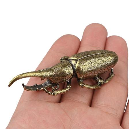 Mike Solid Copper Simuleret Bille Dekorationer Messing Taurus Insekt Miniature Statue Longhorned Worm Skrivebord Dekoration Håndværk Gaver Stue 
