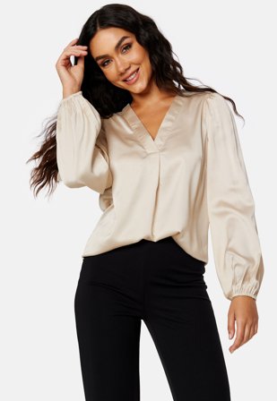 BUBBLEROOM Gwenny Satin Blouse Champagne Klær