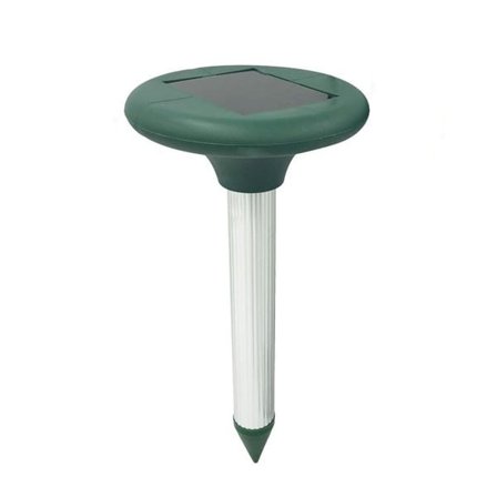 Solcellsdriven djurskrämmare