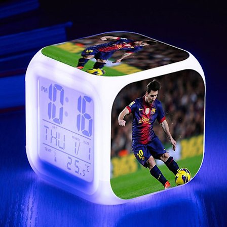 VM Fodboldstjerne Leo Messi Vækkeur LED Digital Farveskiftende Quad Vækkeur Den Bedste Gave Til Fans 10# (FMY)