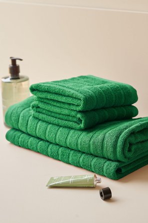 &Home - Frottéset Day 4 delar - Grön - Handdukar - Från Homeroom