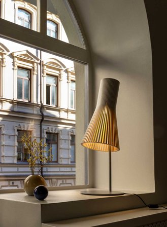 Secto 4220 bordlampe H75 - hvit