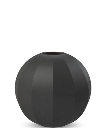 Edge Ball Vase 15Cm Home Decoration Vases Svart Cooee Design