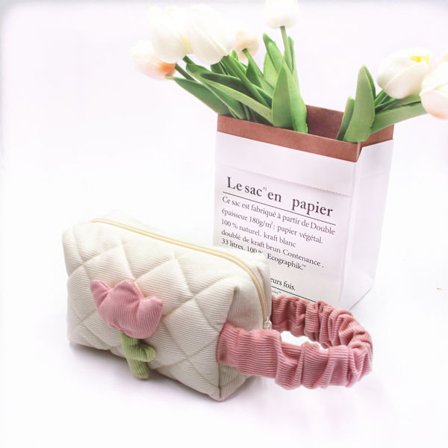 Kosmetisk taske i fløjl med tulipanmønster - Stor kapacitet - Bærbar - Sød toilettaske til piger - Cremefarvet - Lille