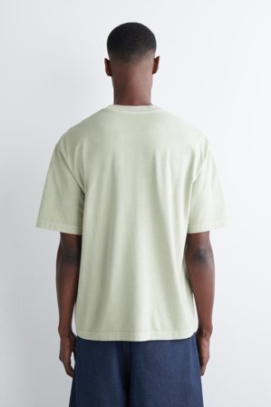 COS Men's Relaxed Lightweight Cotton T-Shirt in Green