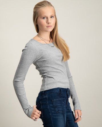 LMTD NLFNINUSA LS DEEP O-NECK S TOP Gris Hauts et chemisiers Fille - Kids Brand Store