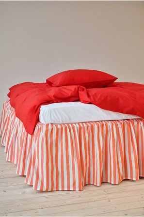 Jotex - Volangsengekappe Korall/hvit - KAYO - Kjøp Sengekapper hos Jotex