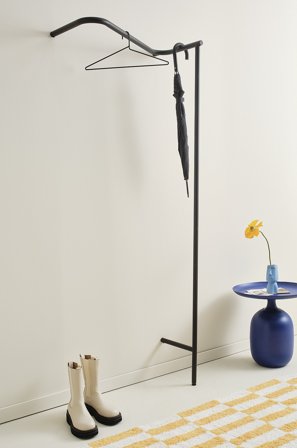 Jotex - Klesstativ Stål Svart LINE - Kjøp Entrémøbler hos Jotex