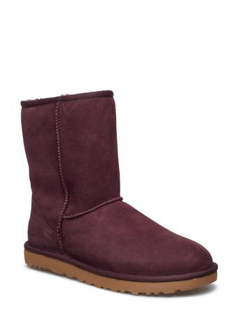 W Classic Short Ii Shoes Boots Ankle Boots Ankle Boot - Flat Rød UGG