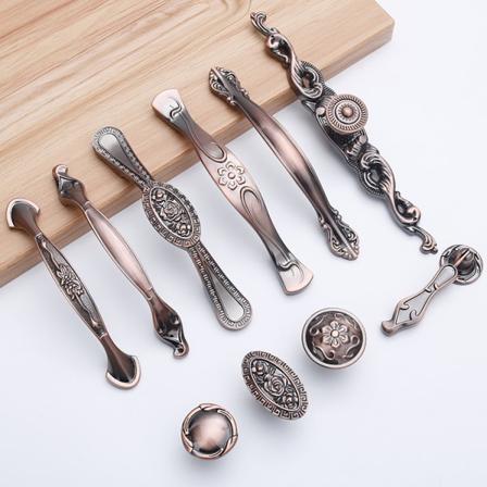 Set med 5 handtag (Kongju lila, antik röd) vintage skåphandtag