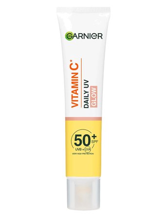 Garnier Garnier Skin Active Vitamin C Glow Boosting Daily Uv Fluid Spf50+ - Nude - 40 ml