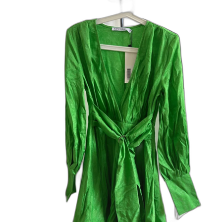 Grön omlottklänning från Adoore